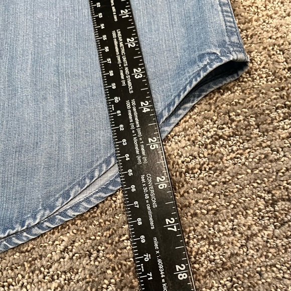 EUC - AEROPOSTALE Blue Chambray Button-down Long-sleeve Shirt in Size LARGE - Picture 5 of 9